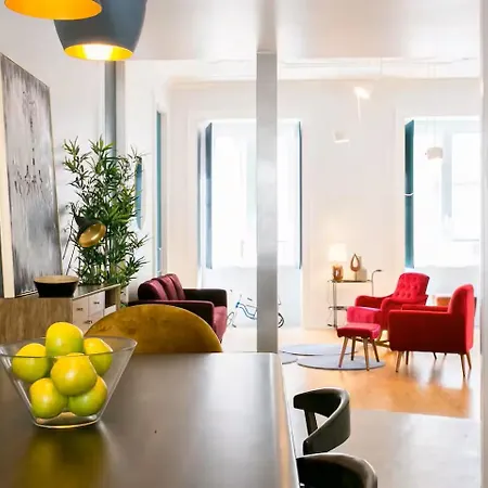 Awarded 3 Bedrooms Upscale Flat@chiado Bairro Alto Apartman Lisboa