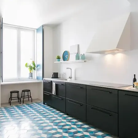 Apartment Awarded 3 Bedrooms Upscale Flat@chiado Bairro Alto *