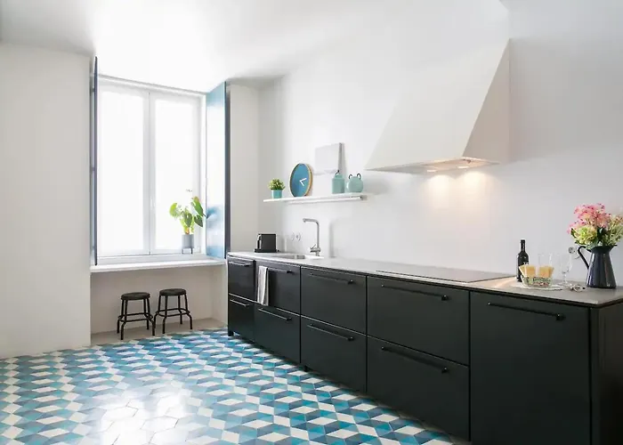 Διαμέρισμα Awarded 3 Bedrooms Upscale Flat@chiado Bairro Alto *