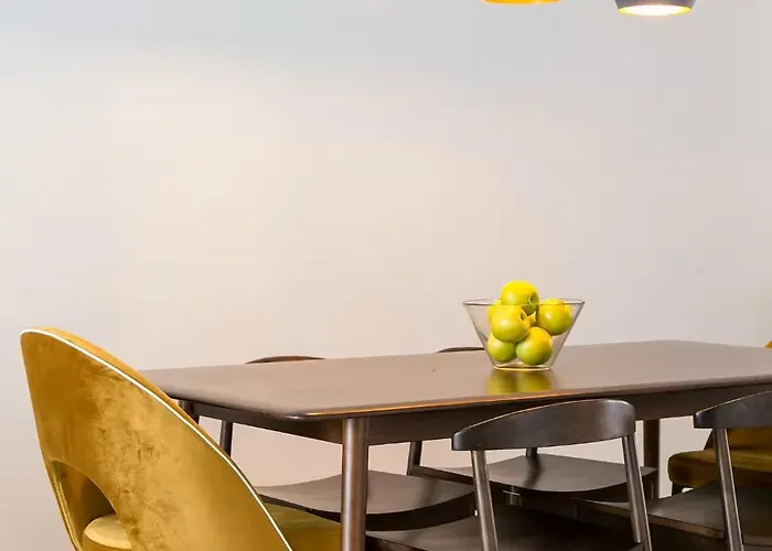 Διαμέρισμα Awarded 3 Bedrooms Upscale Flat@chiado Bairro Alto Lisboa