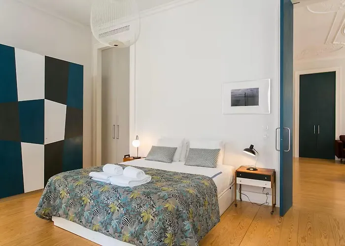 Awarded 3 Bedrooms Upscale Flat@chiado Bairro Alto Διαμέρισμα