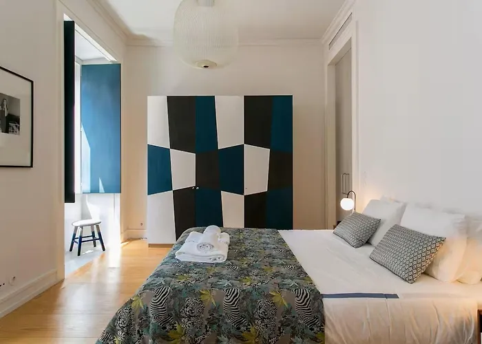 Διαμέρισμα Awarded 3 Bedrooms Upscale Flat@chiado Bairro Alto