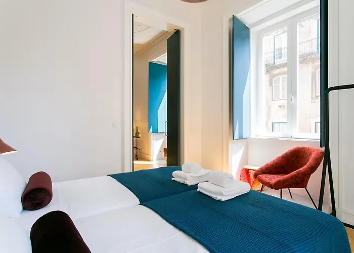 Awarded 3 Bedrooms Upscale Flat@chiado Bairro Alto Διαμέρισμα Lisboa