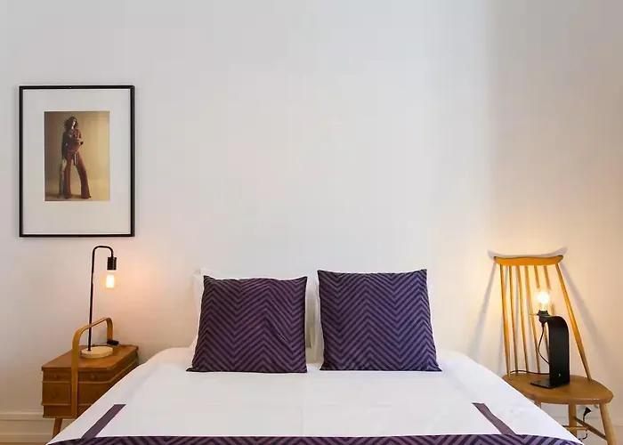 Awarded 3 Bedrooms Upscale Flat@chiado Bairro Alto * Lisboa