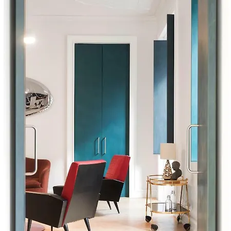Awarded 3 Bedrooms Upscale Flat@chiado Bairro Alto * Lisbon