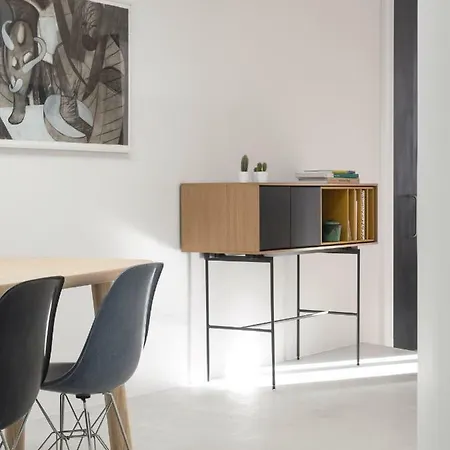 Awarded 3 Bedrooms Upscale Flat@chiado Bairro Alto 아파트 *