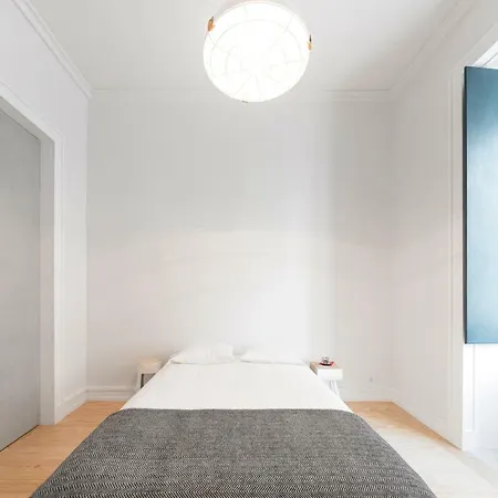 Awarded 3 Bedrooms Upscale Flat@chiado Bairro Alto Apartment *